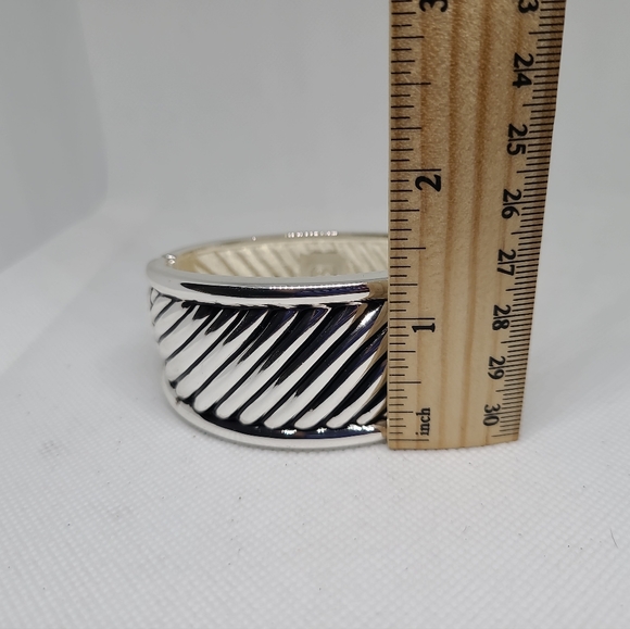 Premier Design Hinged Bracelet 7” Chunky Statement Bangle Silver Tone - Picture 8 of 9